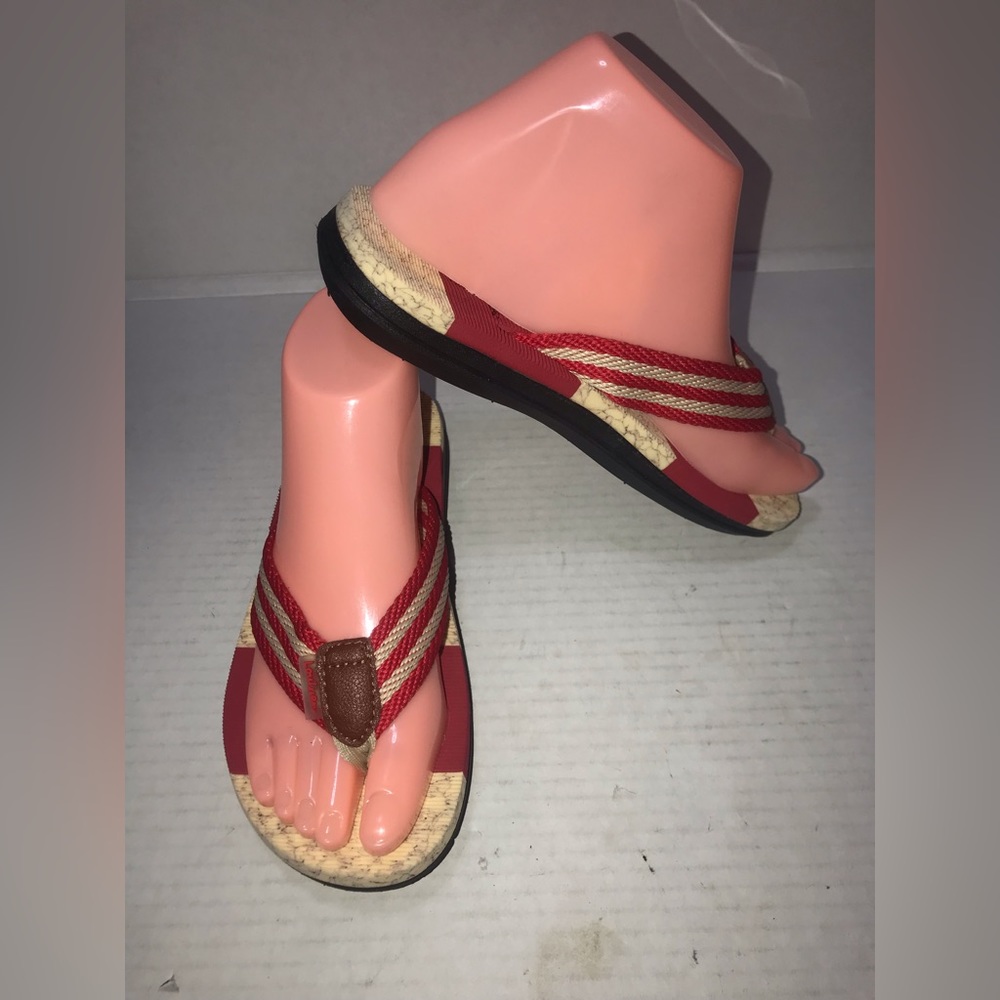 LOULUEN Flip Flop Thong Sandals Red  Tan Womens Sz 5.5 / 36 Beach Slip On NWOT